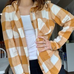 Maurices Button Down Plaid/Flannel